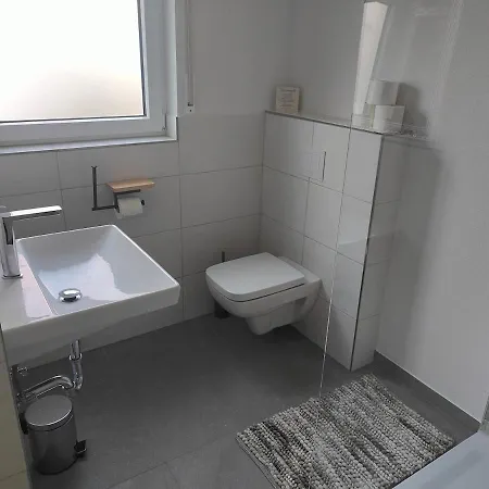 Cozy Modern In Near Europa Park Lägenhet *